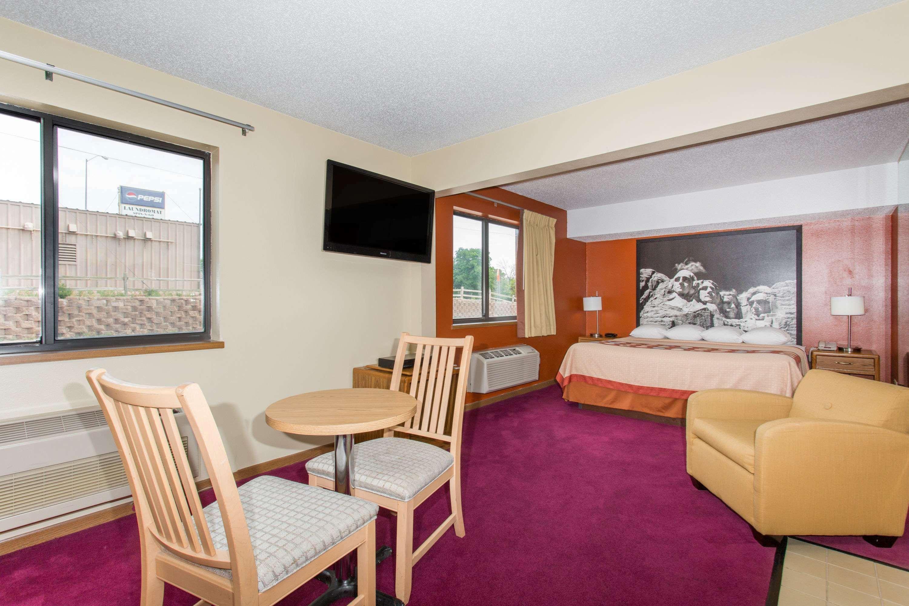 Super 8 By Wyndham Chadron Ne Hotel Luaran gambar